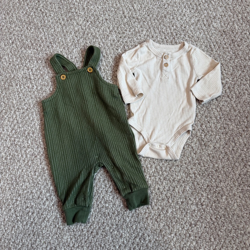Cat & Jack Baby Boys Green Overalls and Ribbed Bodysuit Set Size 0-3 Months‎